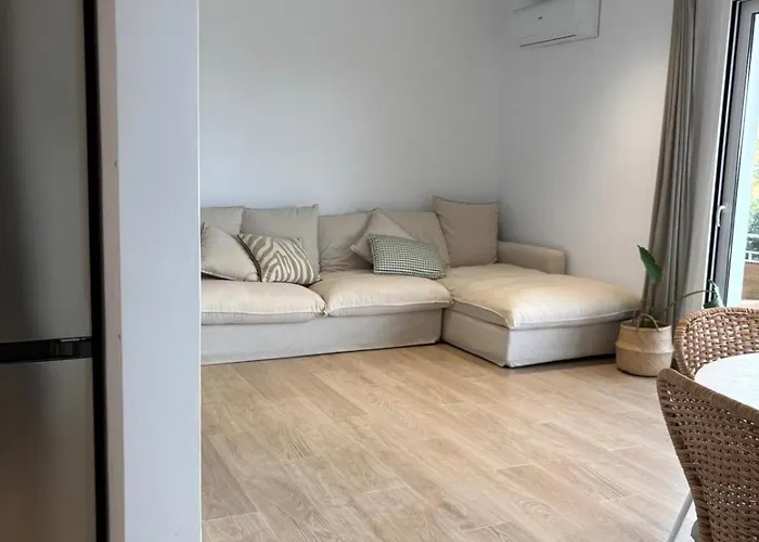 Farelleta Apartment *